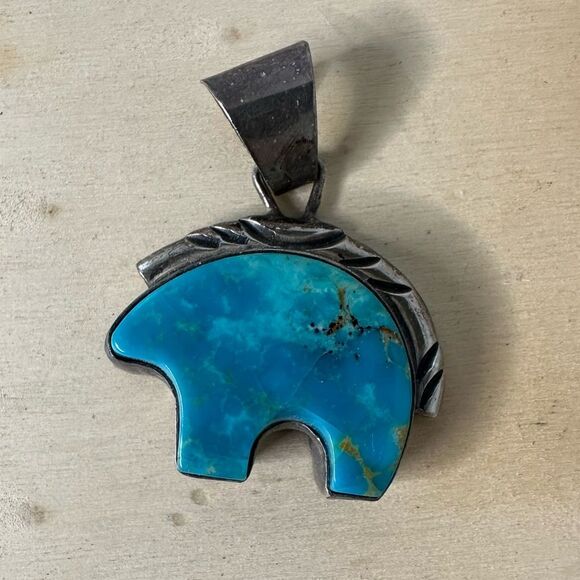 Vintage Navajo Sterling And Turquoise Bear Pendant - Picture 1 of 7